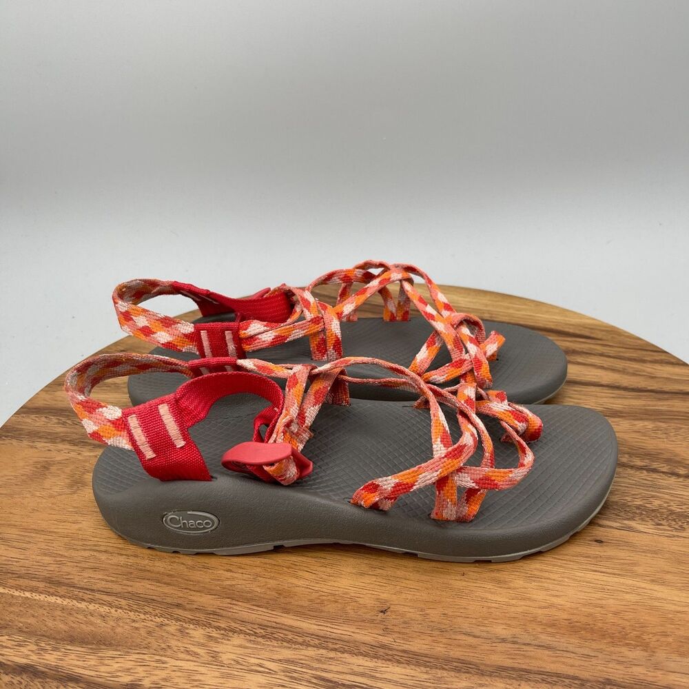 Chaco Z/X2 Classic Sandals Womens 9 Red Orange Comfort Water Walking Trail Hike